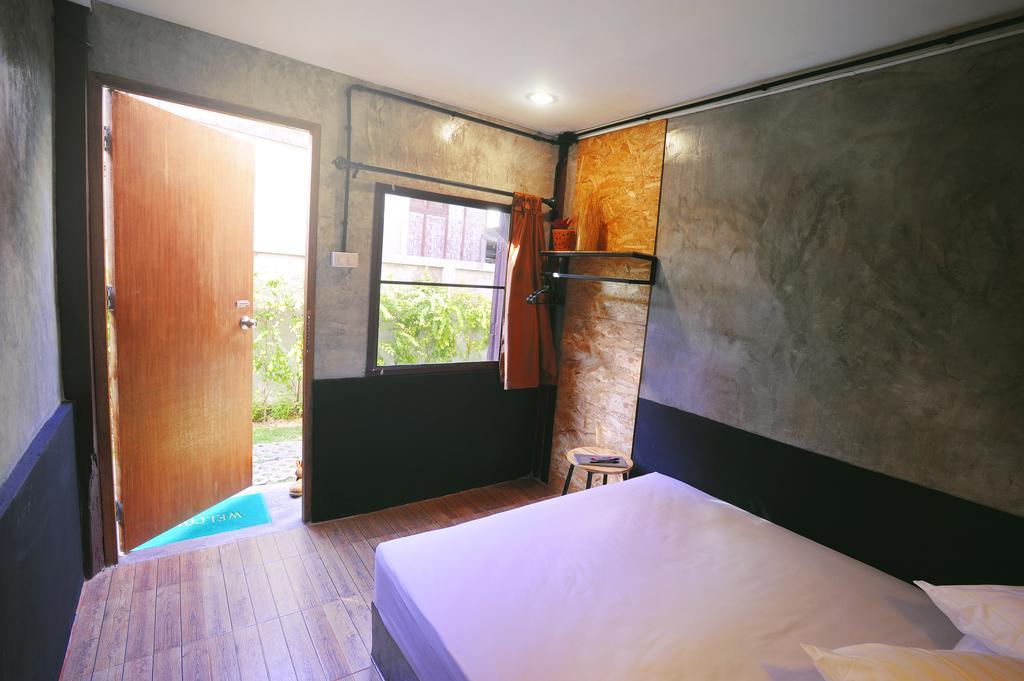 Manon Hostel Chiang Mai Chambre photo