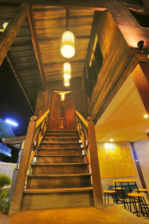 Manon Hostel Chiang Mai Chambre photo