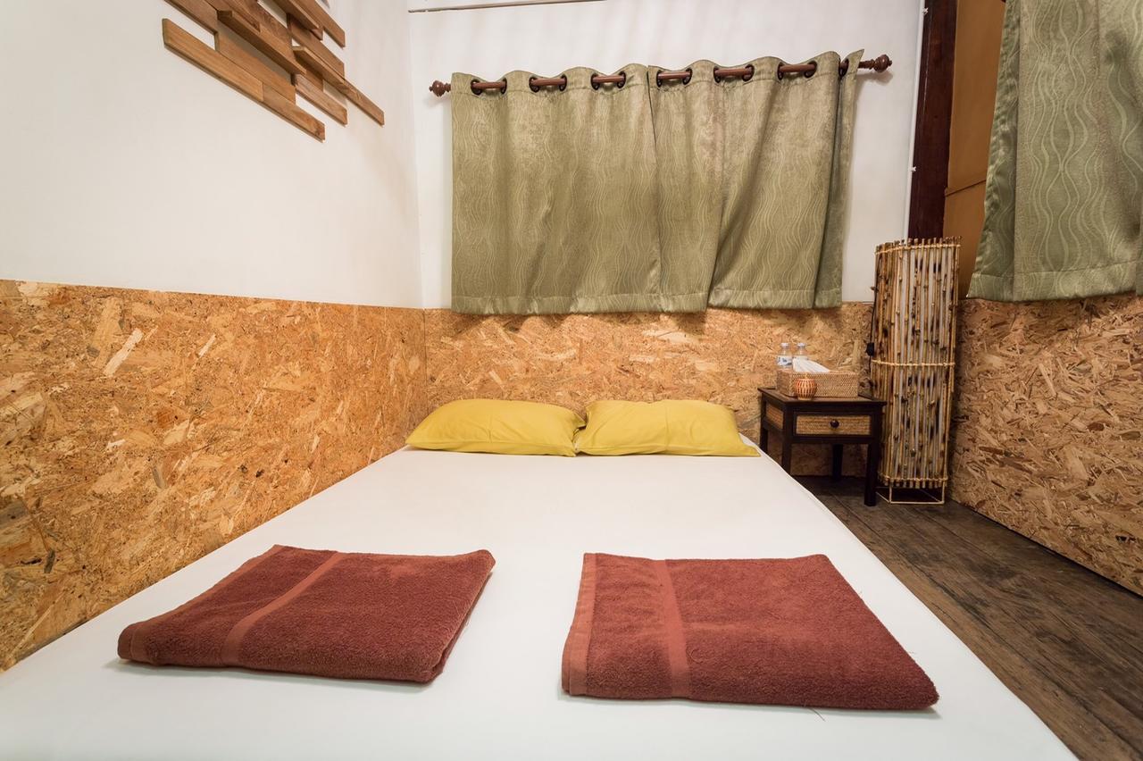 Manon Hostel Chiang Mai Extérieur photo