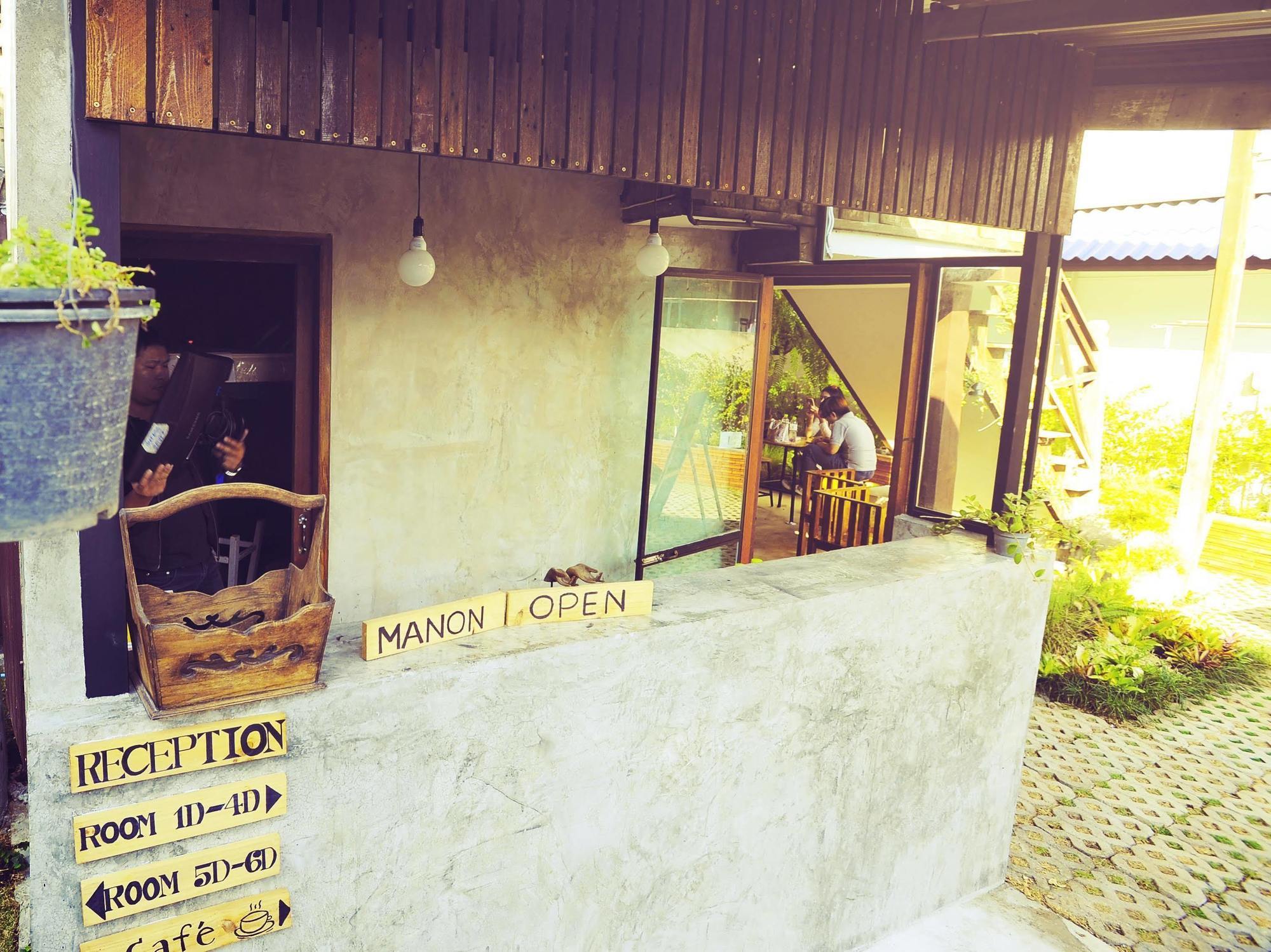 Manon Hostel Chiang Mai Extérieur photo