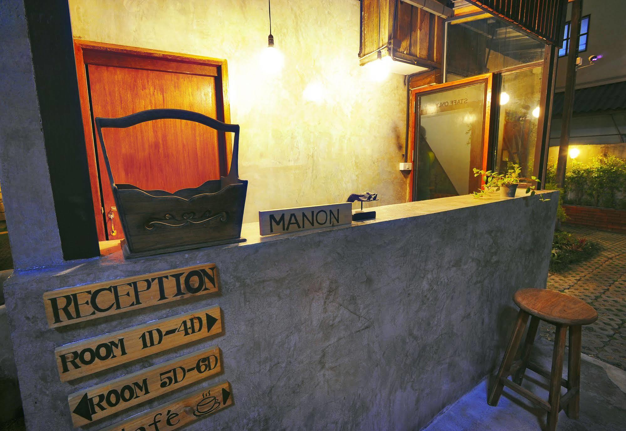 Manon Hostel Chiang Mai Extérieur photo